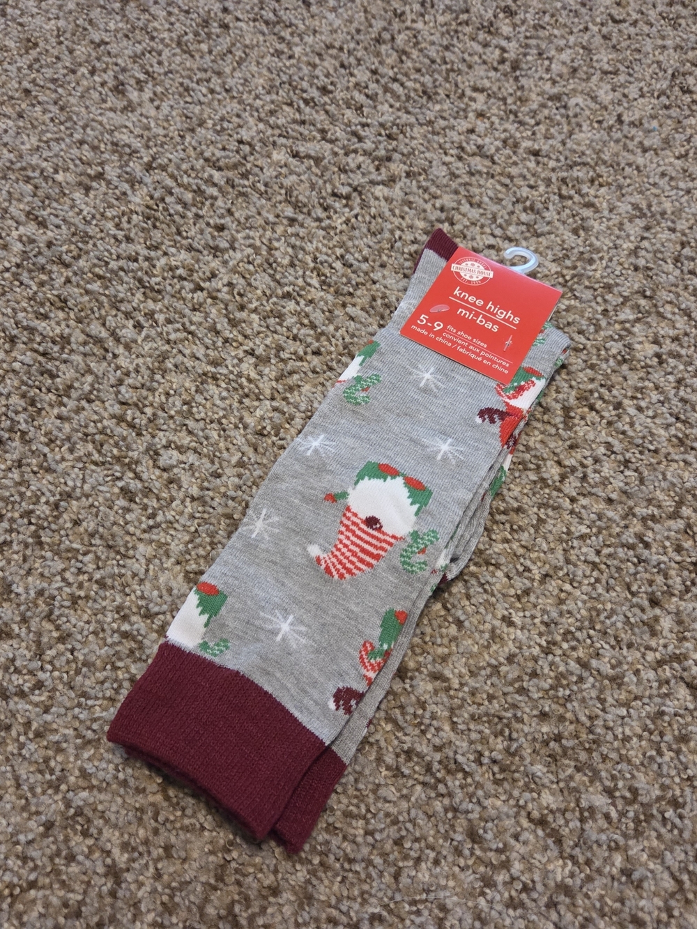 Women's Knee High Holiday Gnome Socks - Gray with Burgundy Trim